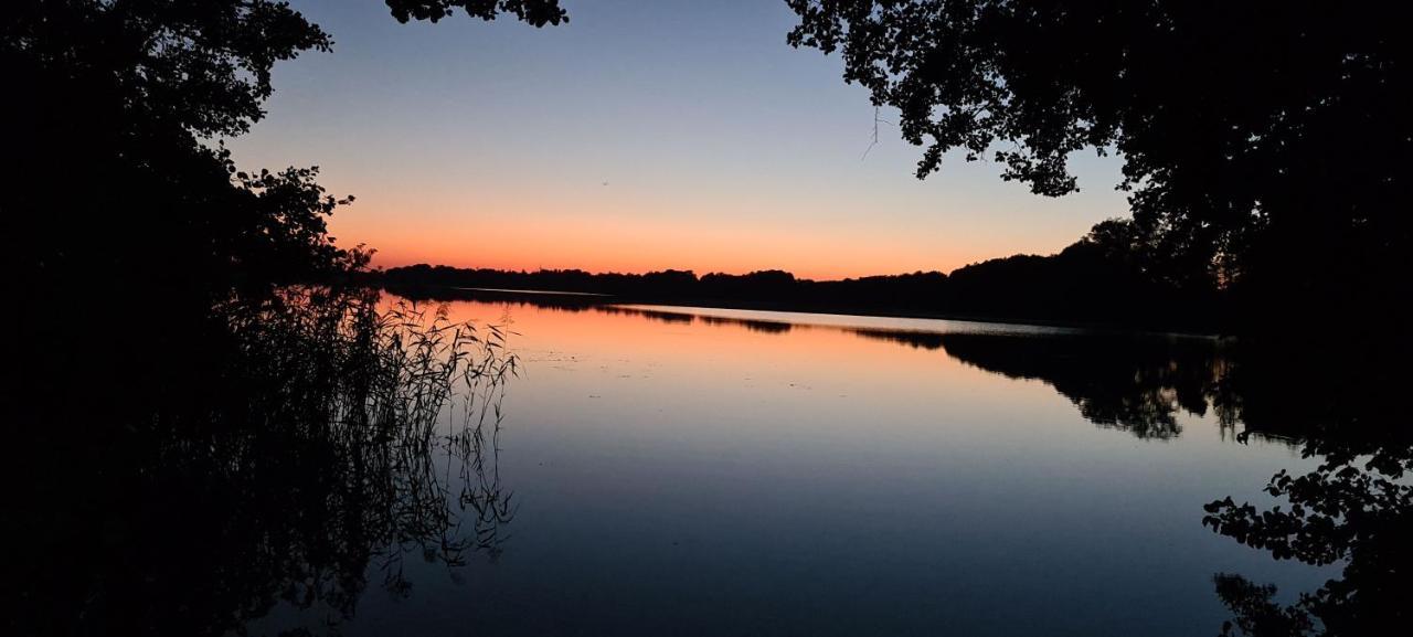 Hotel Seeblick Am Sankelmarker See - Natur Und Erholung Oeversee ภายนอก รูปภาพ