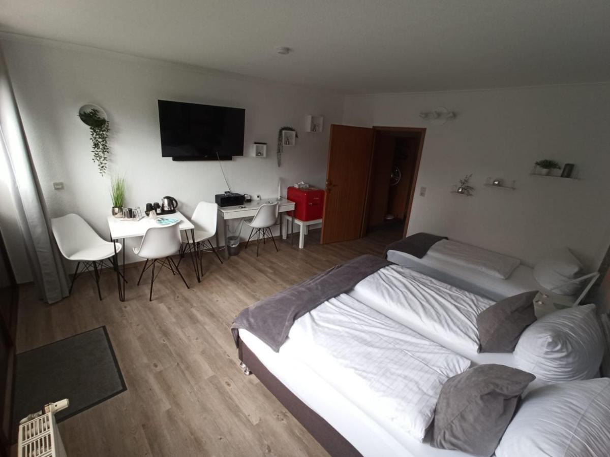 Hotel Seeblick Am Sankelmarker See - Natur Und Erholung Oeversee ภายนอก รูปภาพ